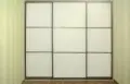 Белые на заказ в прихожую фото